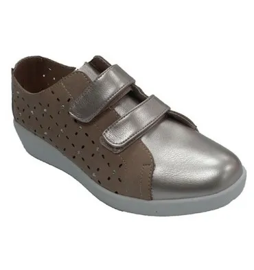 Zapatilla velcro sport mujer tipo deportiva pala plateada Doctor Cutillas en beig