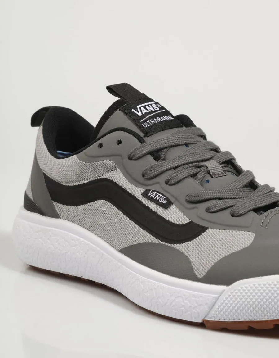  zapatillas VANS Ua Ultrarange Exo en Gris 80197