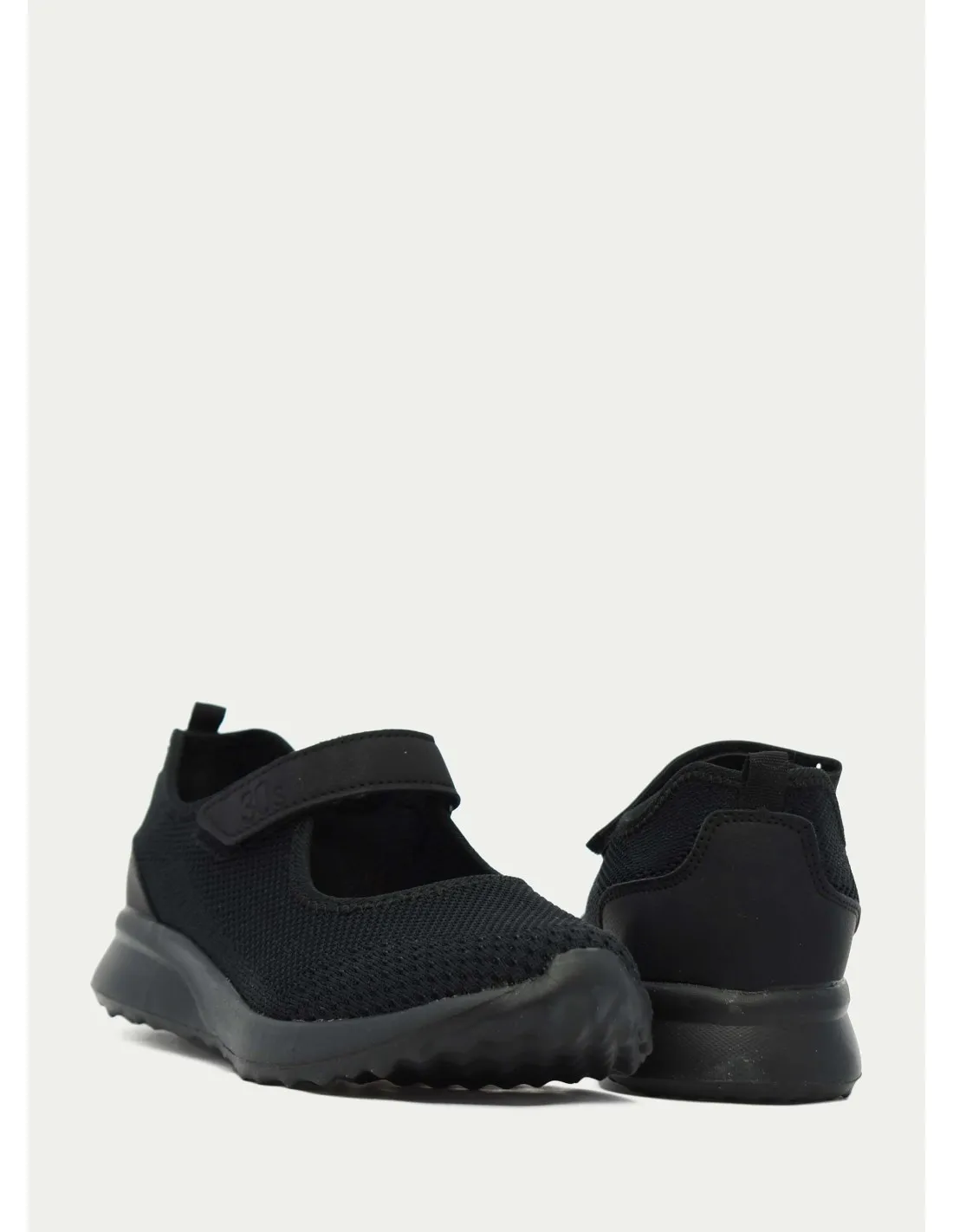 ZAPATILLAS Y SNEAKER TREINTAS 3768 NEGRO 