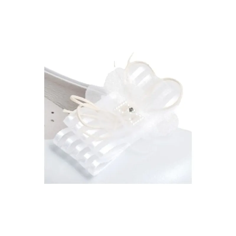 ZAPATO COMUNIóNCEREMONIA DE NIñA PIEL BLANCO.
