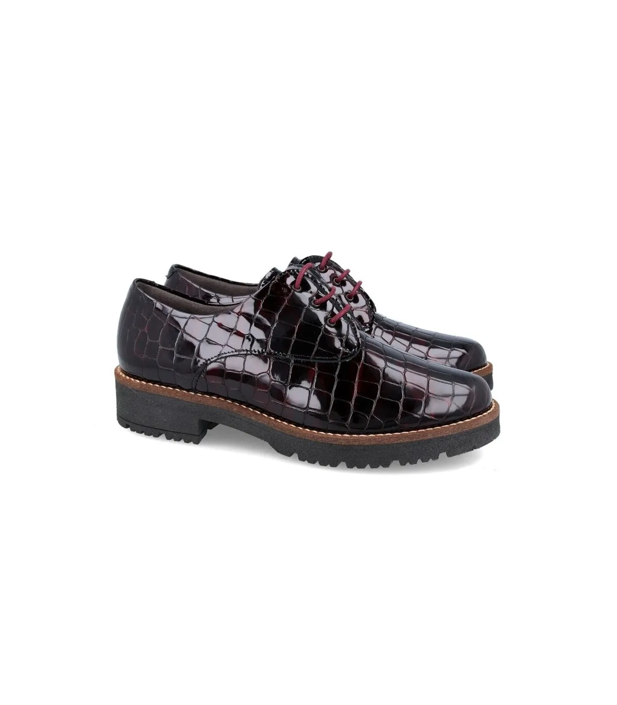Zapato de charol en color burdeos para mujer