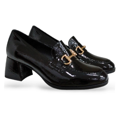 Zapato mocasin tacon Marlinna negro