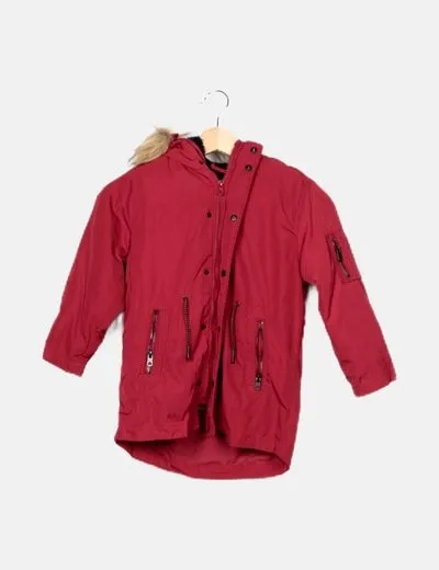 Zara Abrigo rojo básico